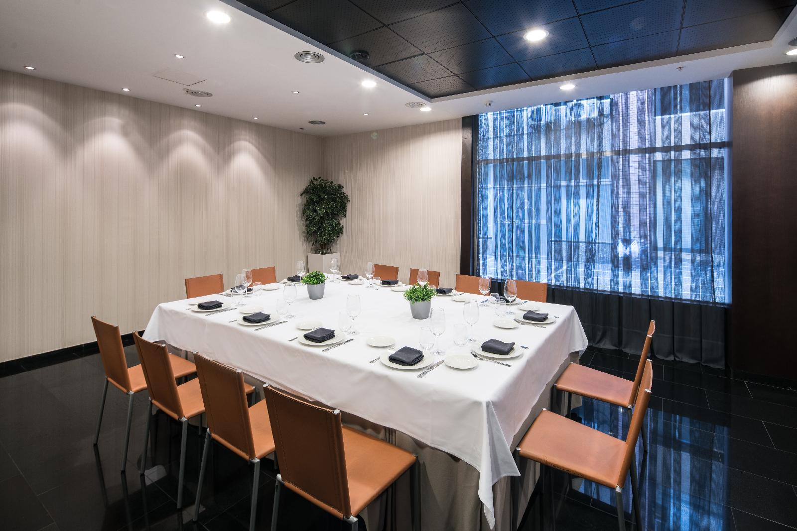 Catalonia Rigoletto Hotel