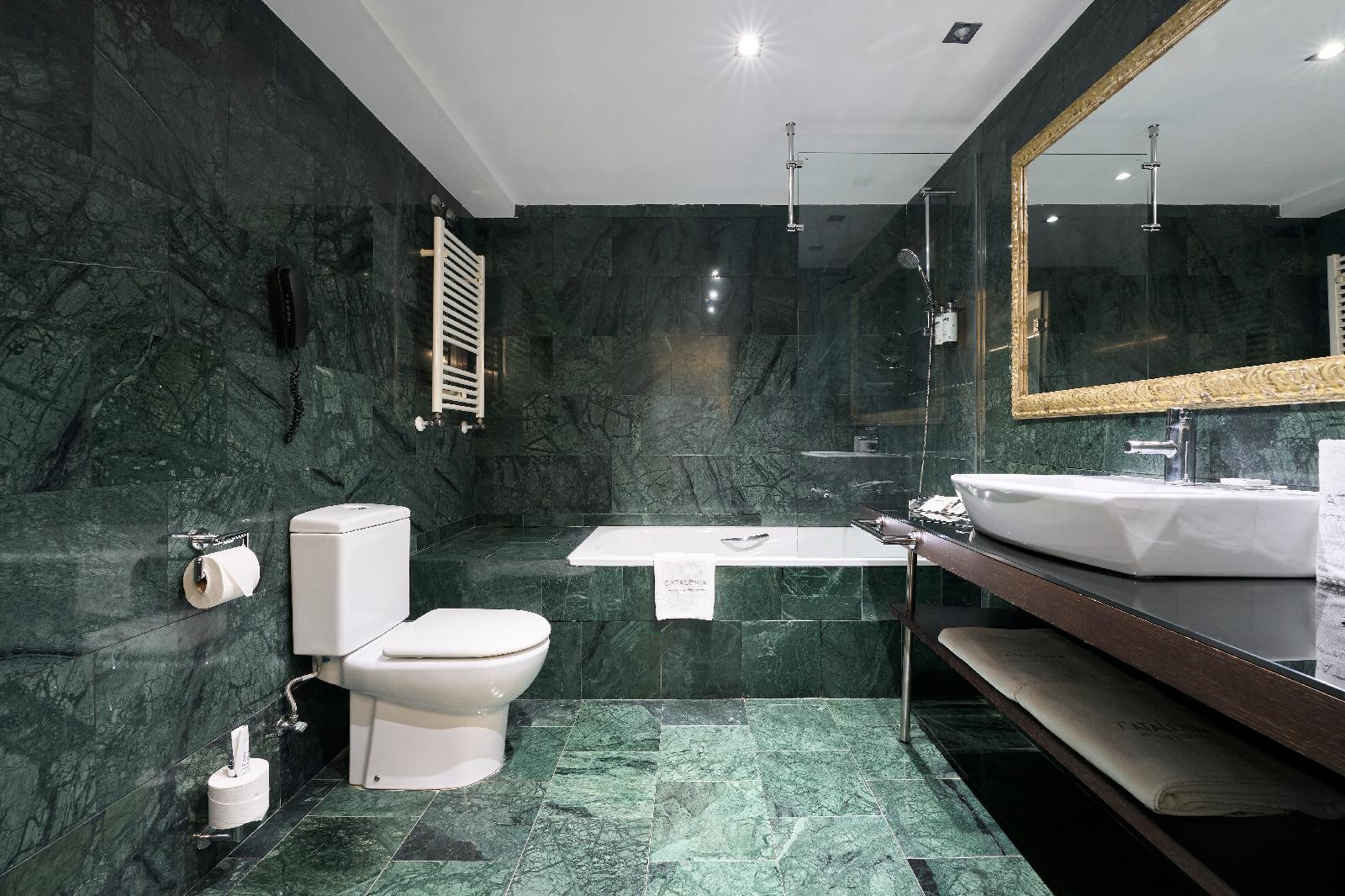 Catalonia Rigoletto Hotel