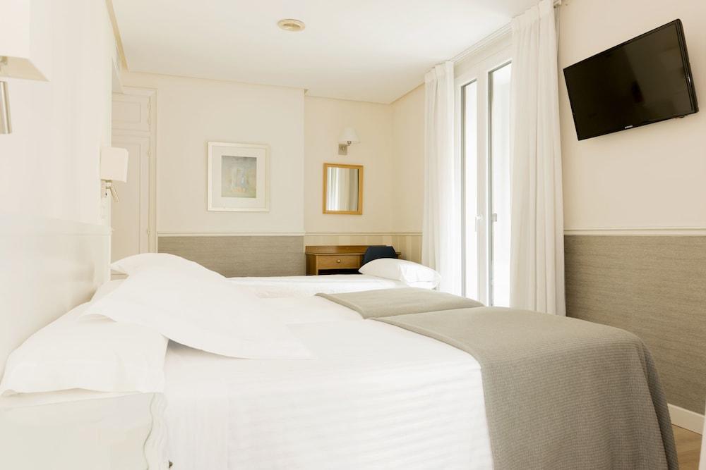 Hotel Sauce