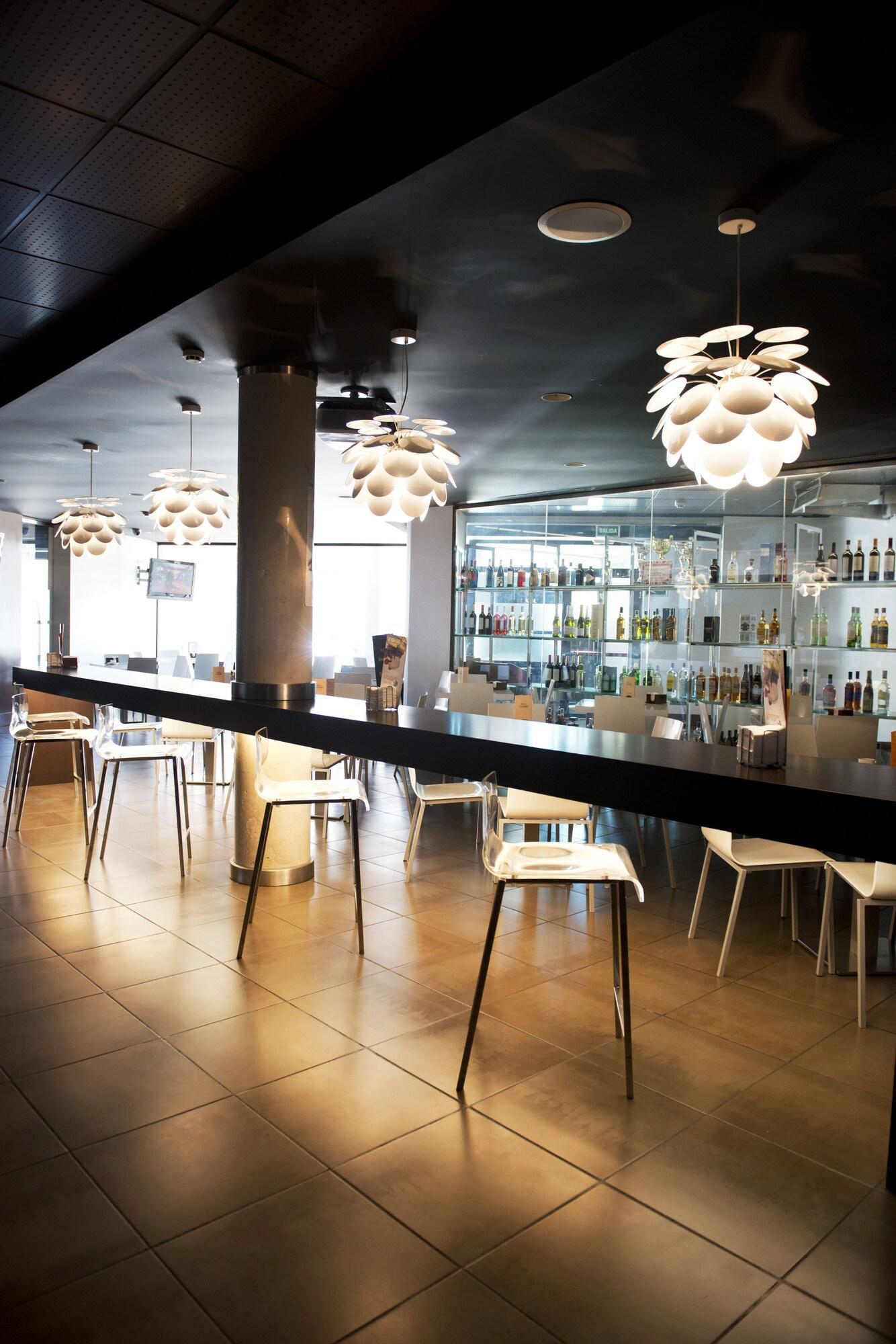 Tach Hotel  Madrid Airport