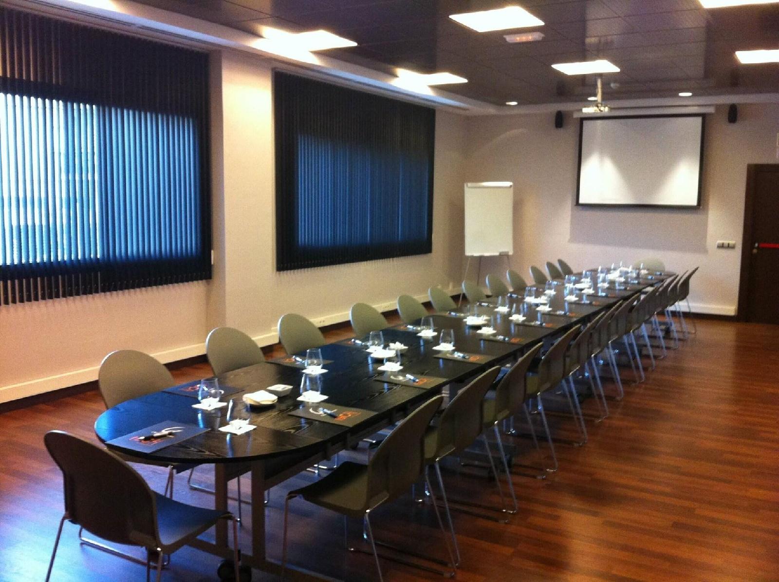 Tach Hotel  Madrid Airport