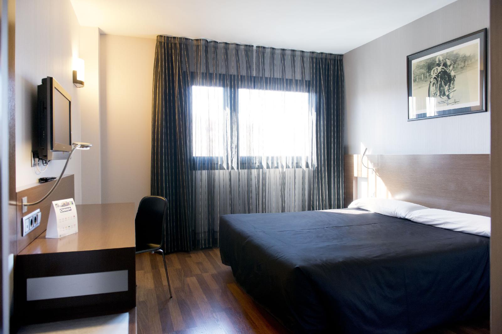 Tach Hotel  Madrid Airport