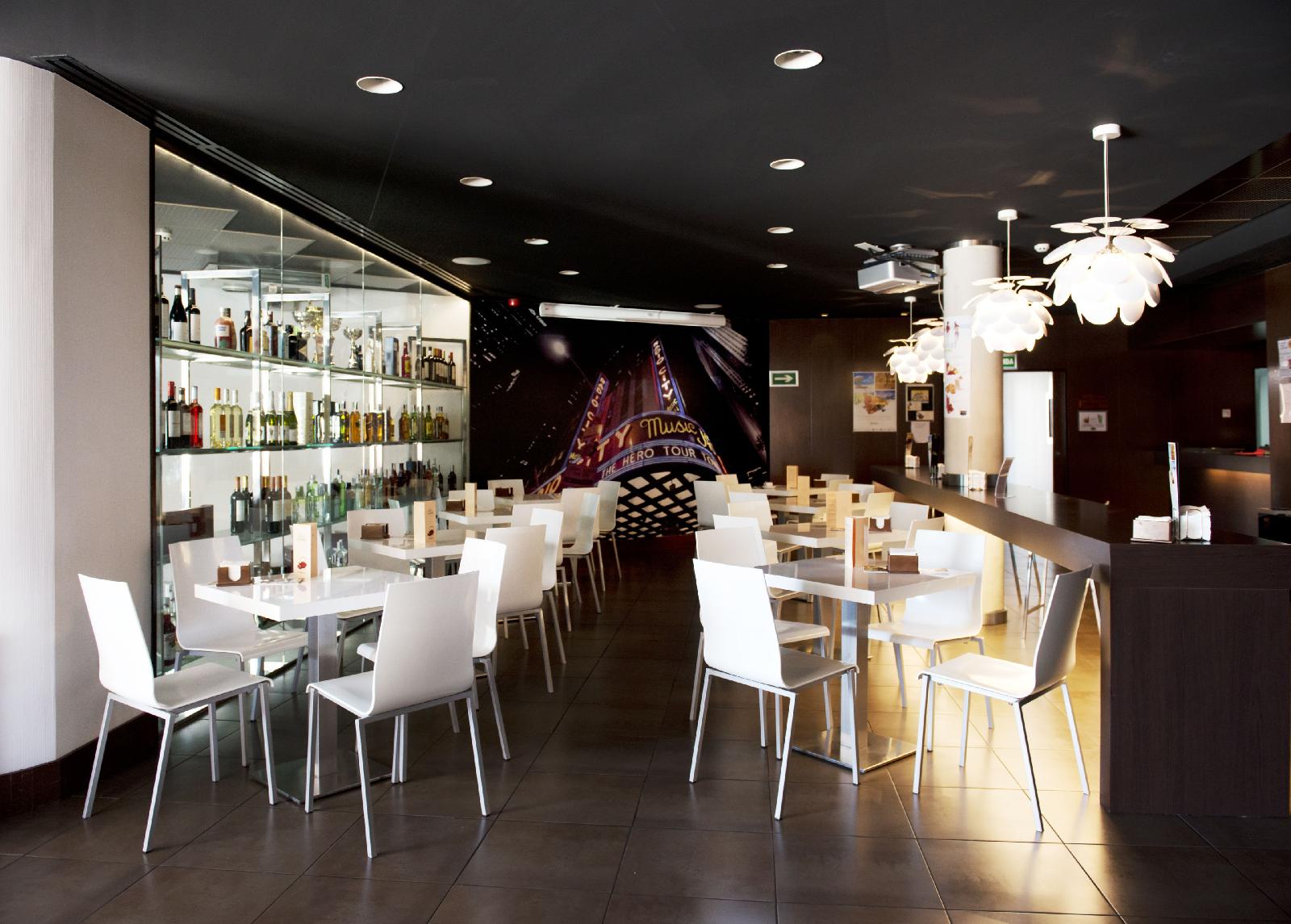 Tach Hotel  Madrid Airport