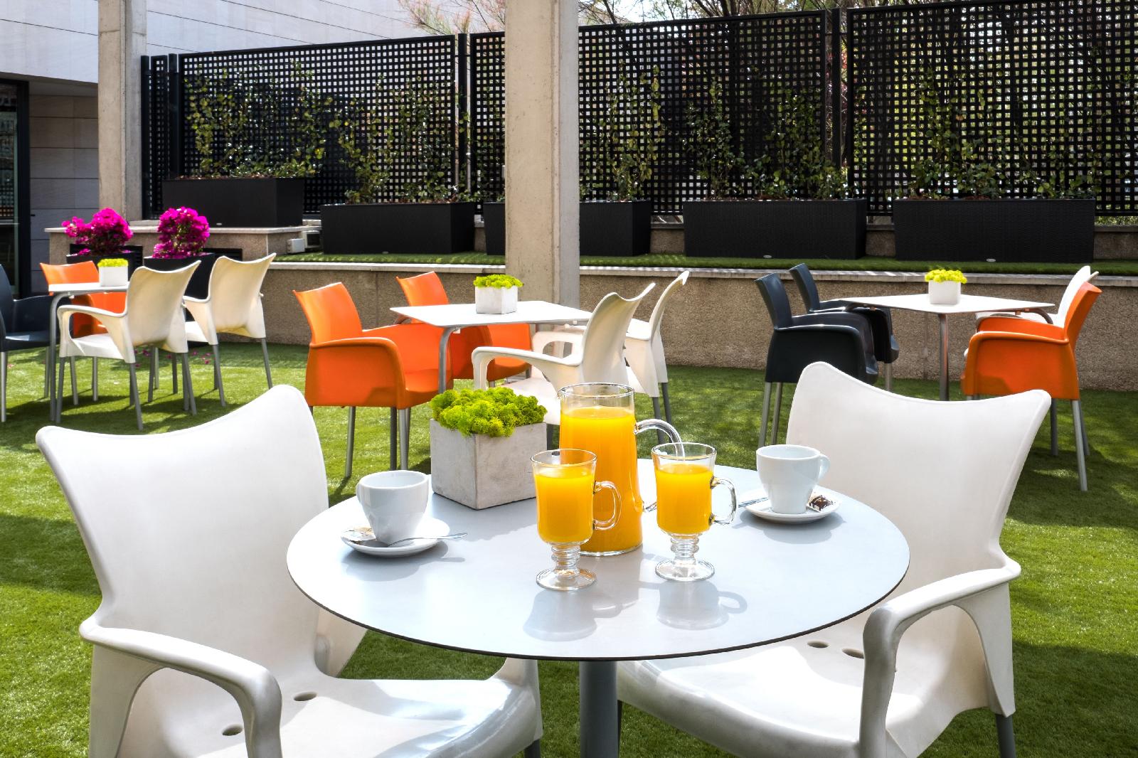 Tach Hotel  Madrid Airport