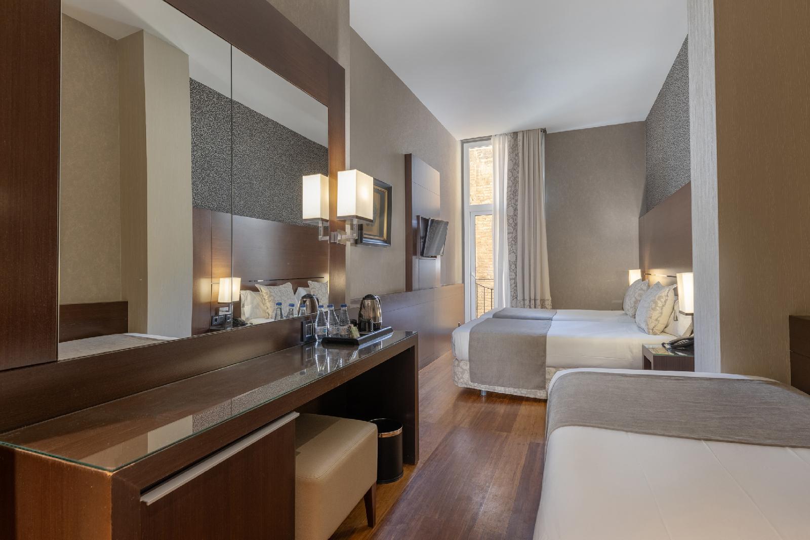 Hotel Colonial Barcelona