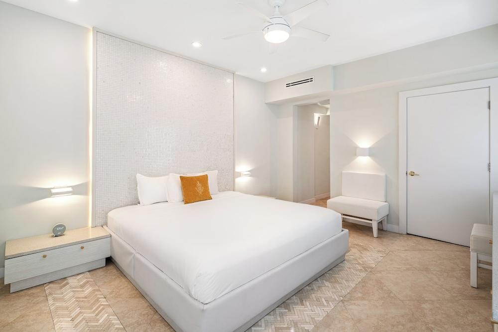 Cardozo Hotel