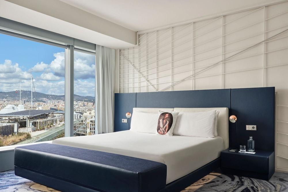 W Barcelona