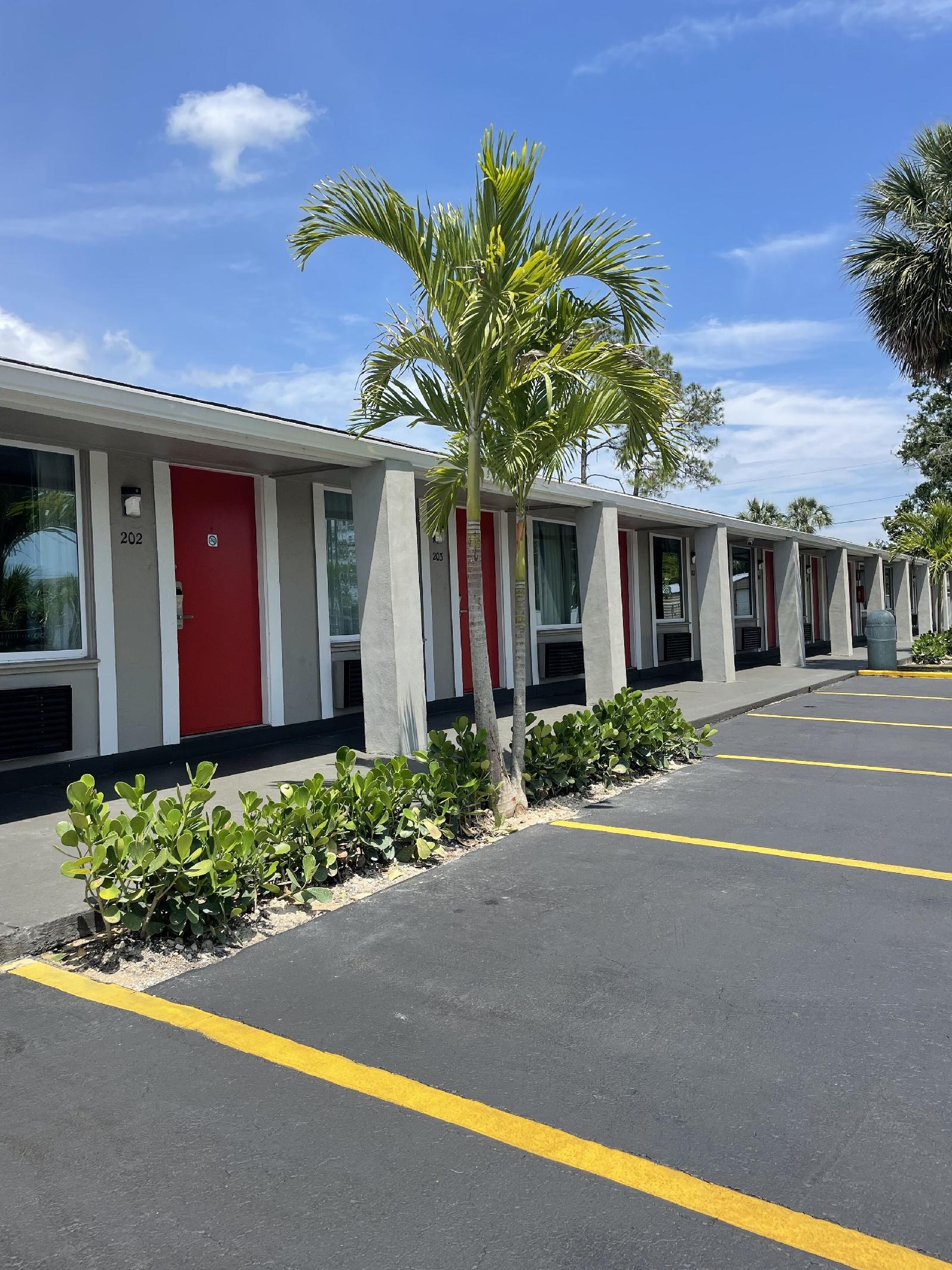 Super 8 By Wyndham Kissimmee/Orlando