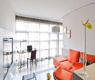 Hotel Reina Petronila