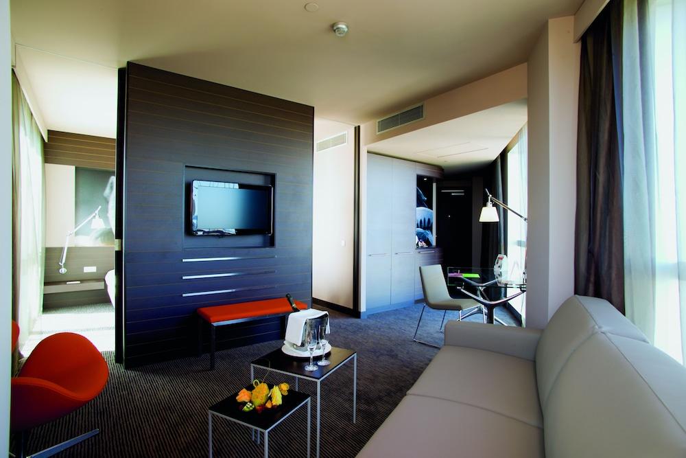 Novotel Barcelona City