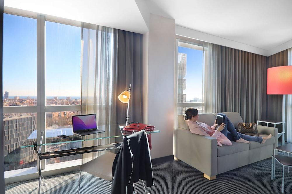 Novotel Barcelona City