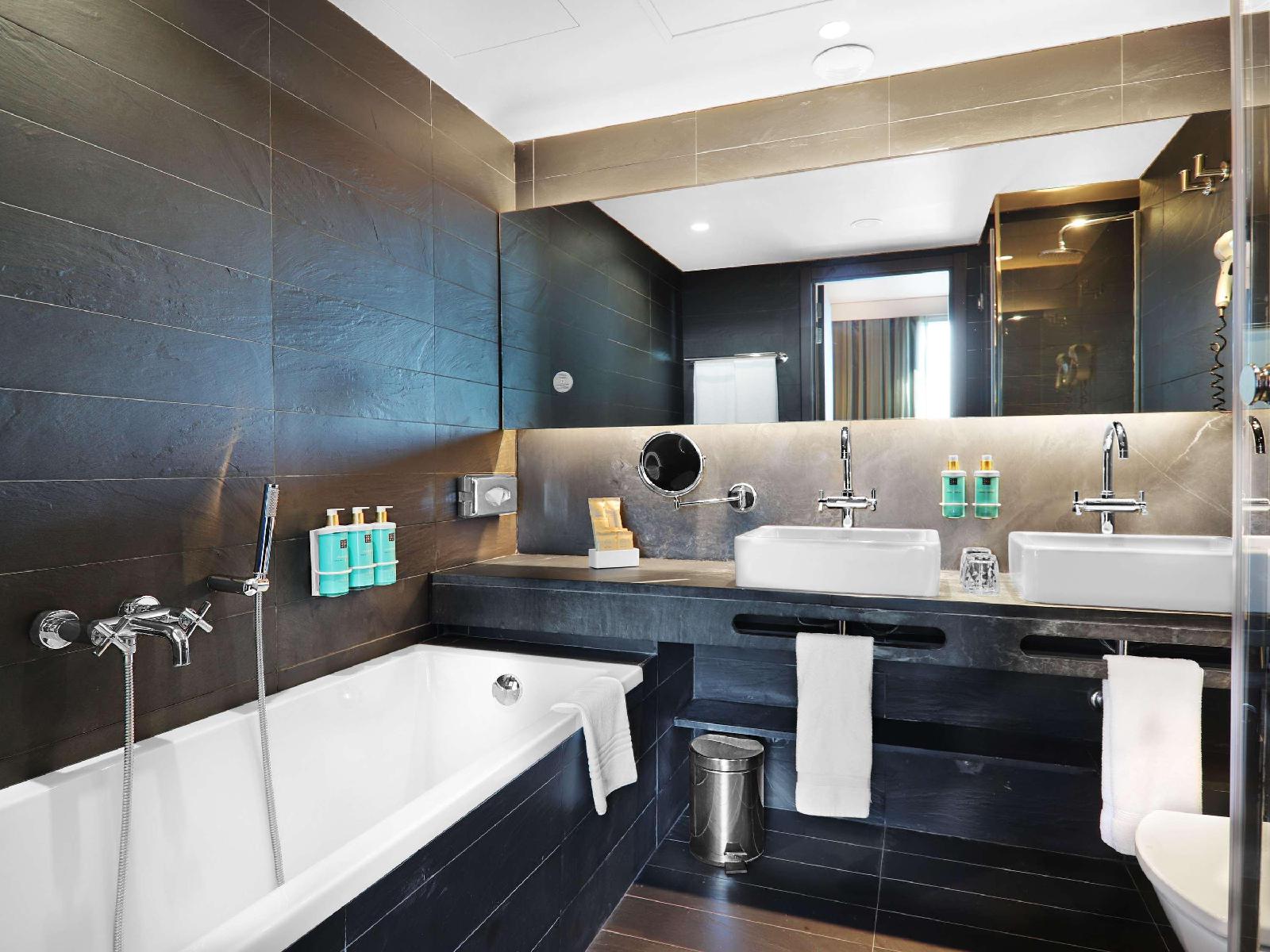 Novotel Barcelona City