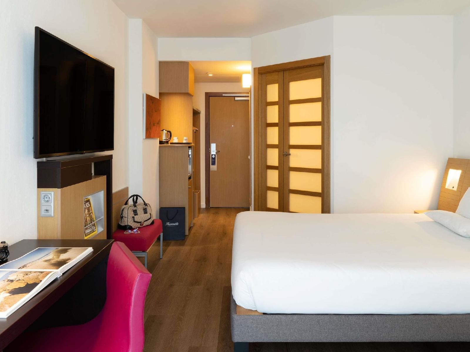 Novotel Barcelona City