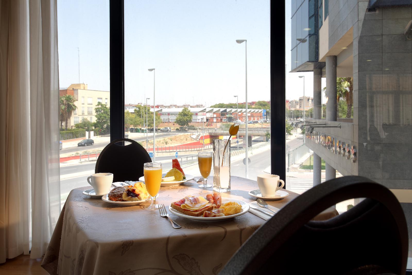 Hotel Exe Sevilla Palmera