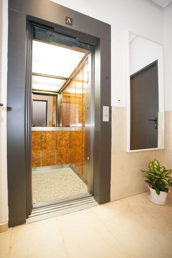 Fuencarral Apartments