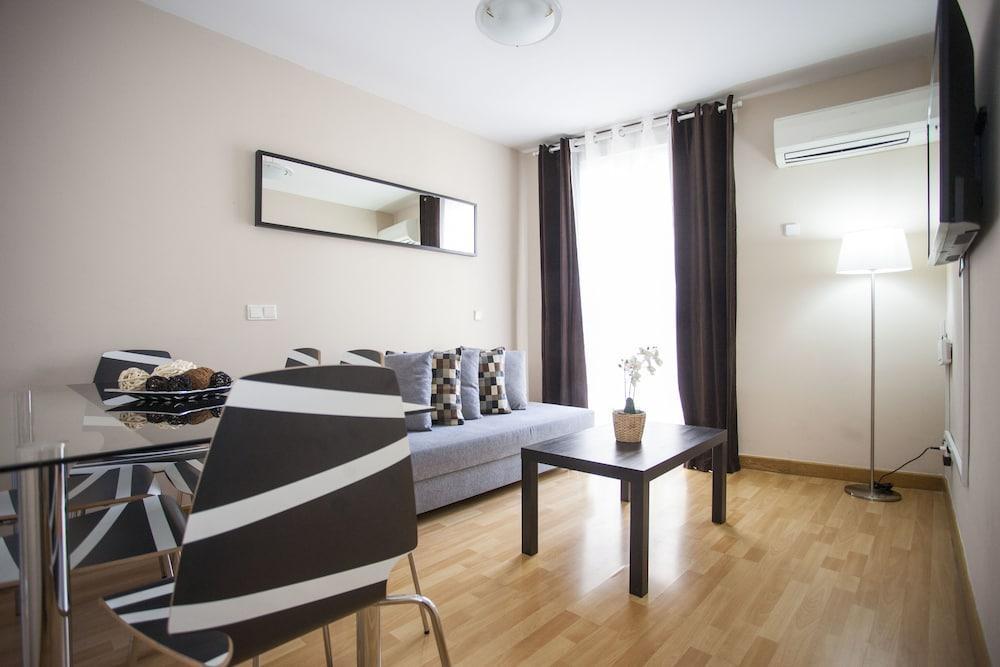 Fuencarral Apartments