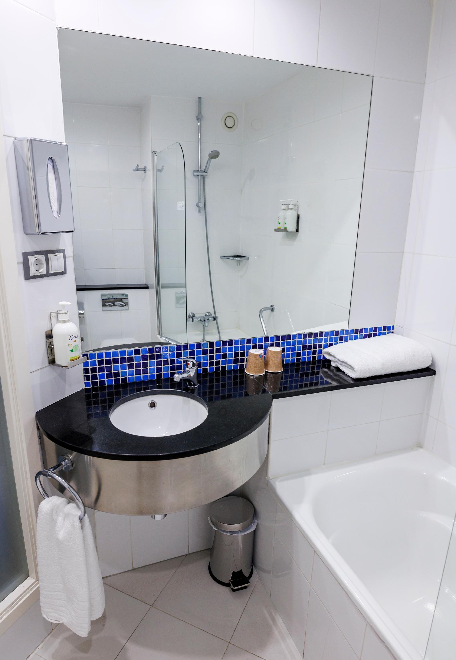 Holiday Inn Express Bilbao, An Ihg Hotel