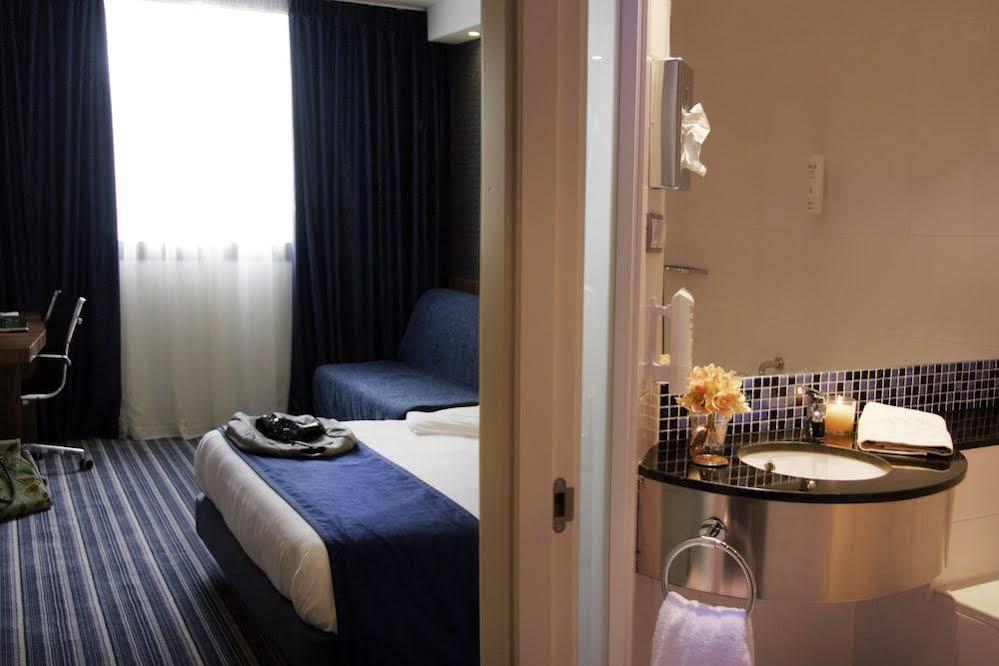 Holiday Inn Express Bilbao, An Ihg Hotel