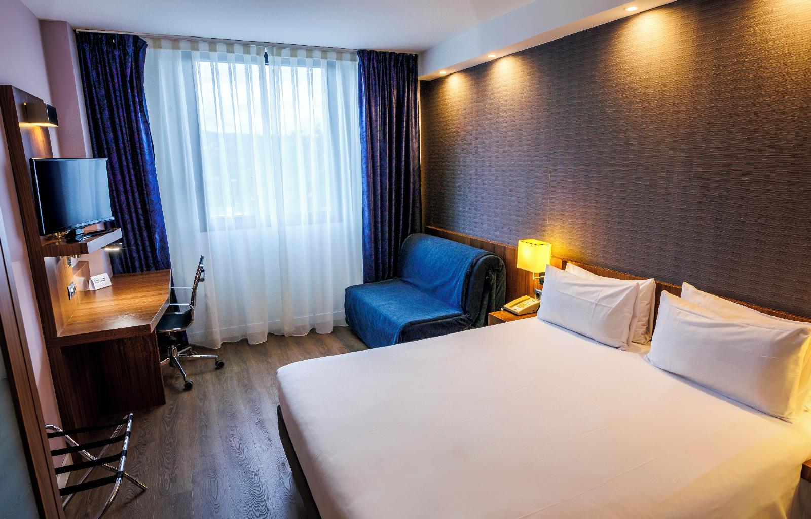 Holiday Inn Express Bilbao, An Ihg Hotel