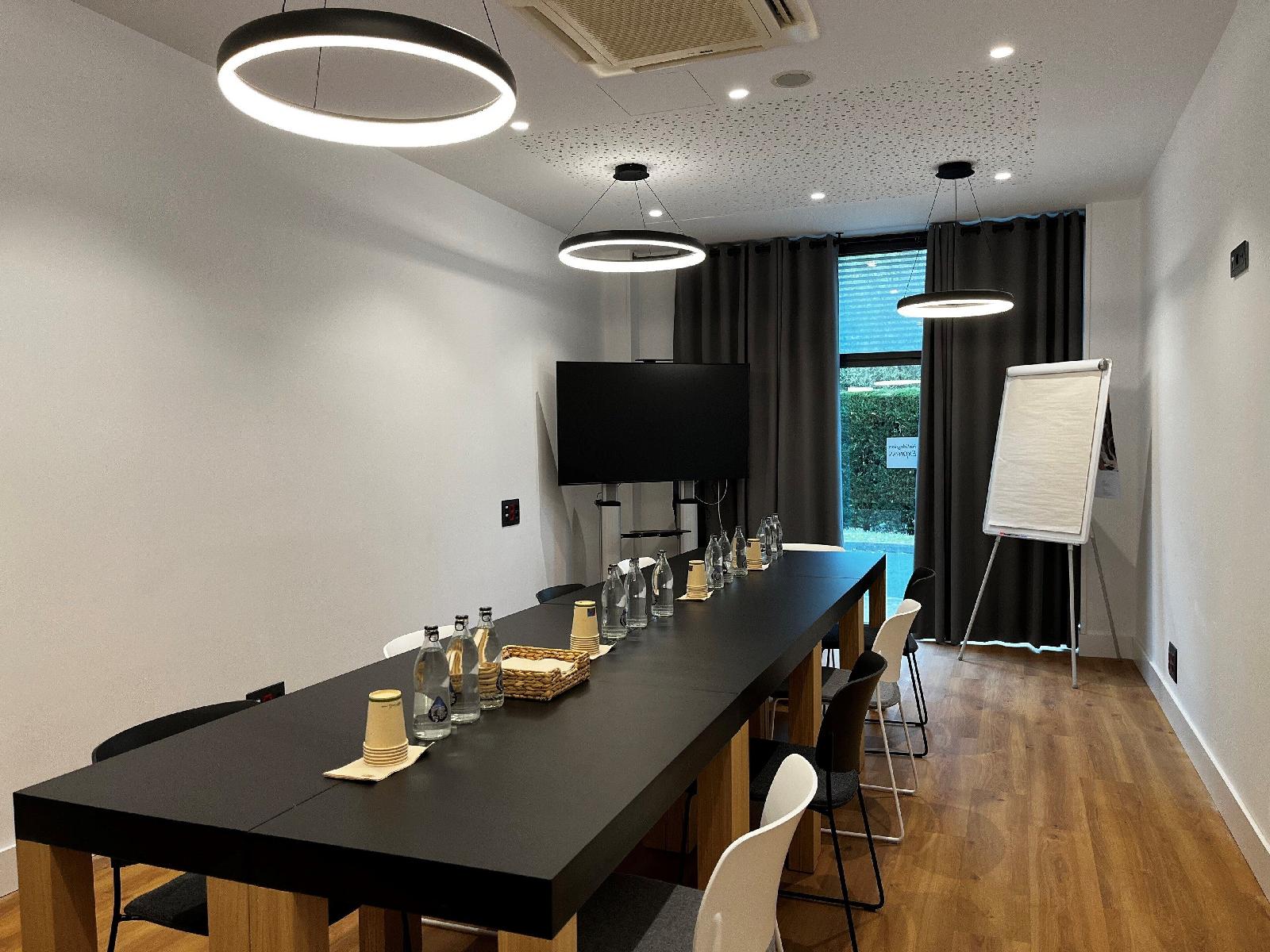 Holiday Inn Express Bilbao, An Ihg Hotel