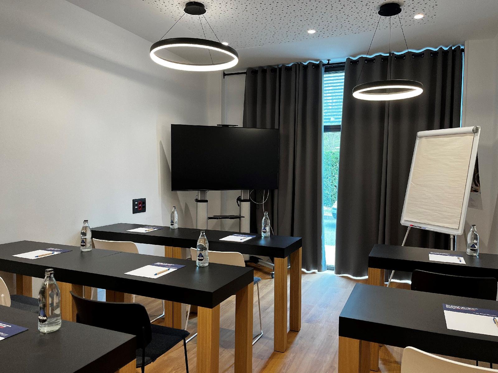 Holiday Inn Express Bilbao, An Ihg Hotel
