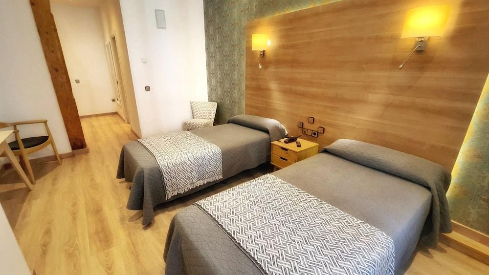 Hostal Aguilar