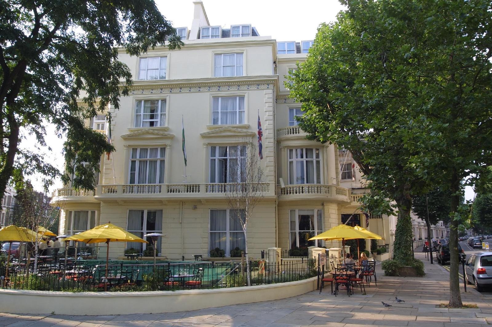 The Colonnade Hotel