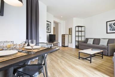 Amister Apartments