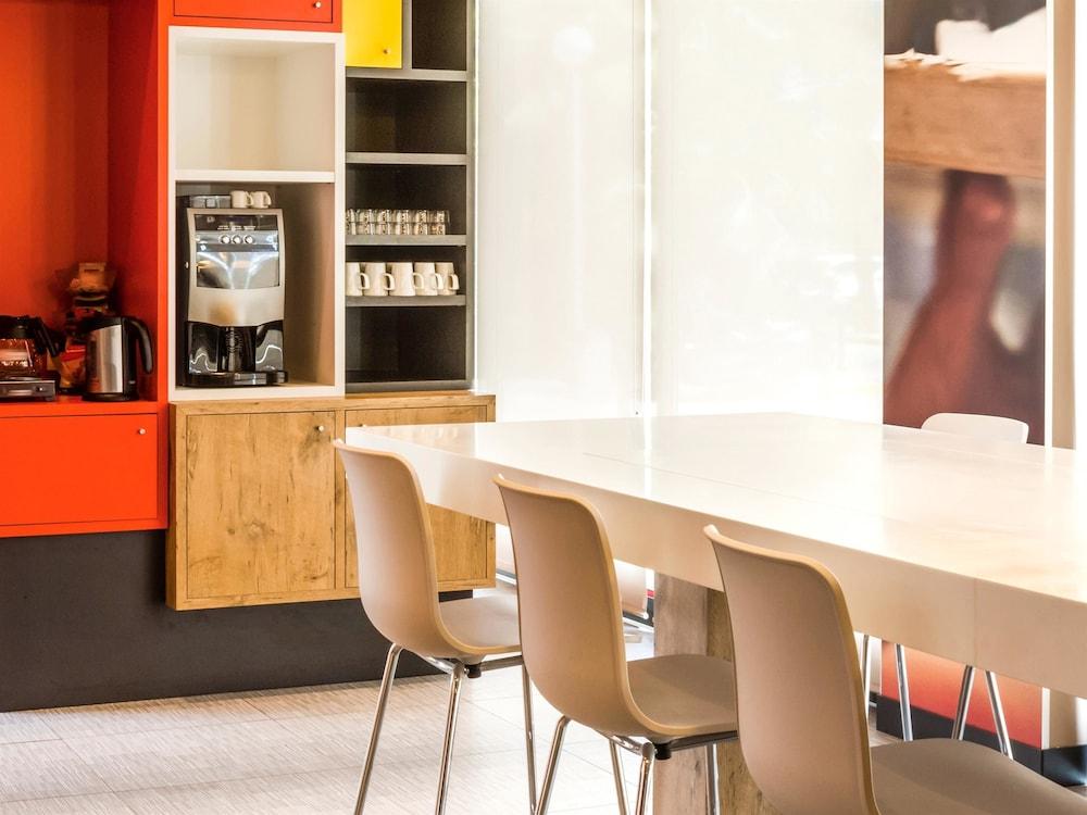 Ibis Sevilla