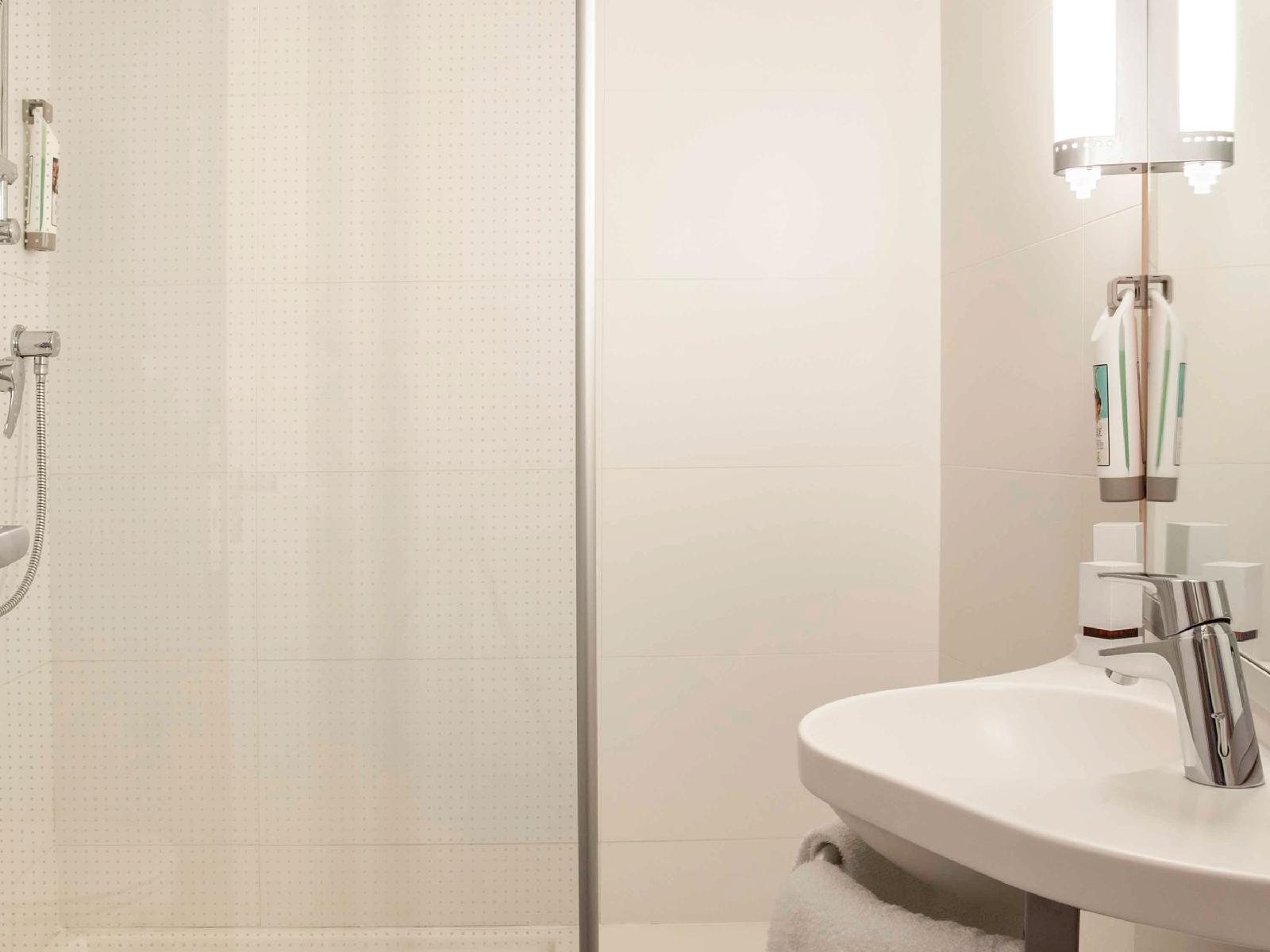 Ibis Barcelona Glories 22