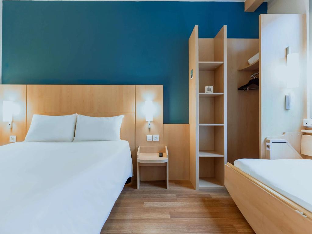 Ibis Barcelona Glories 22