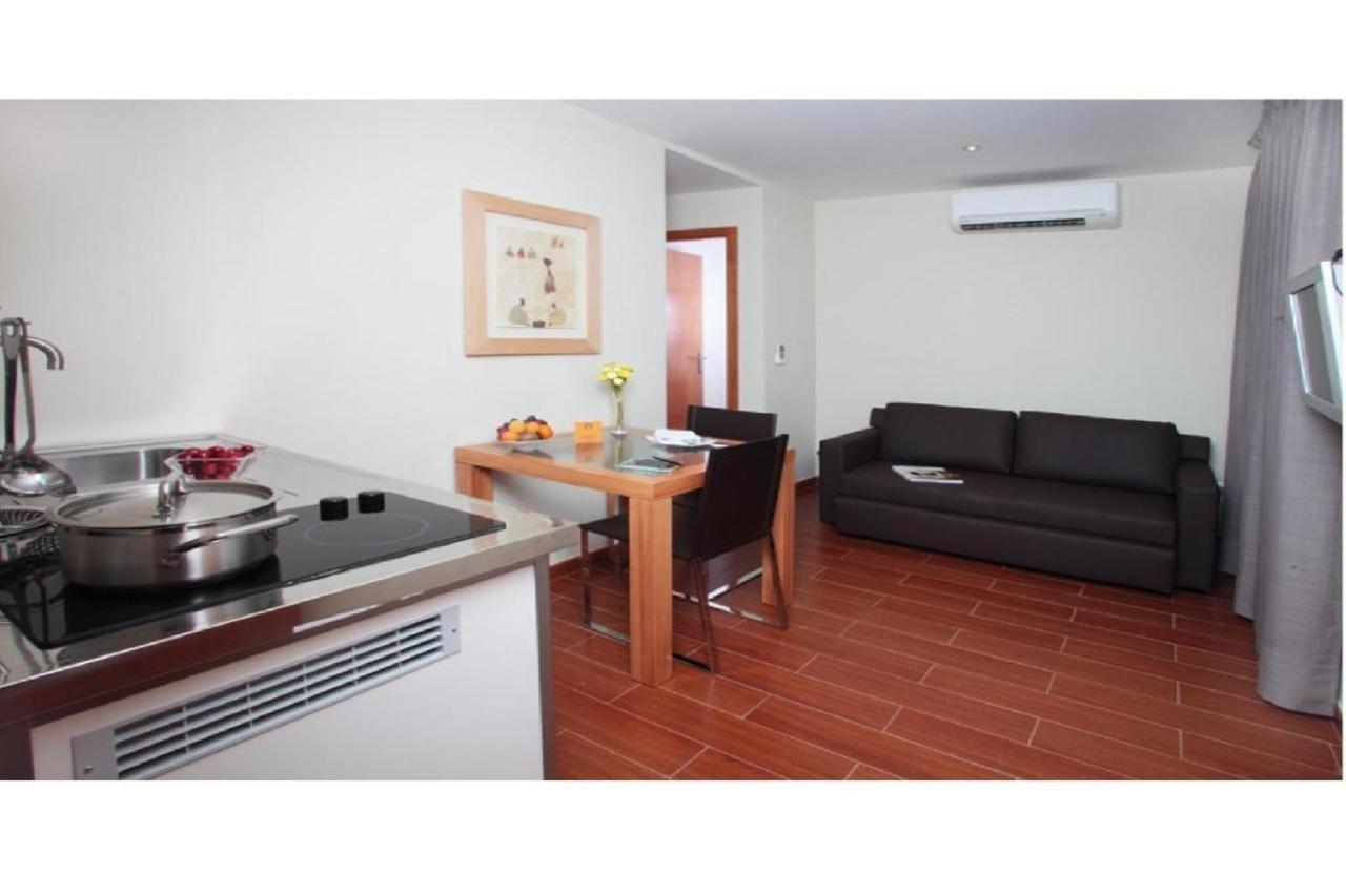 Madanis Apartamentos Turisticos