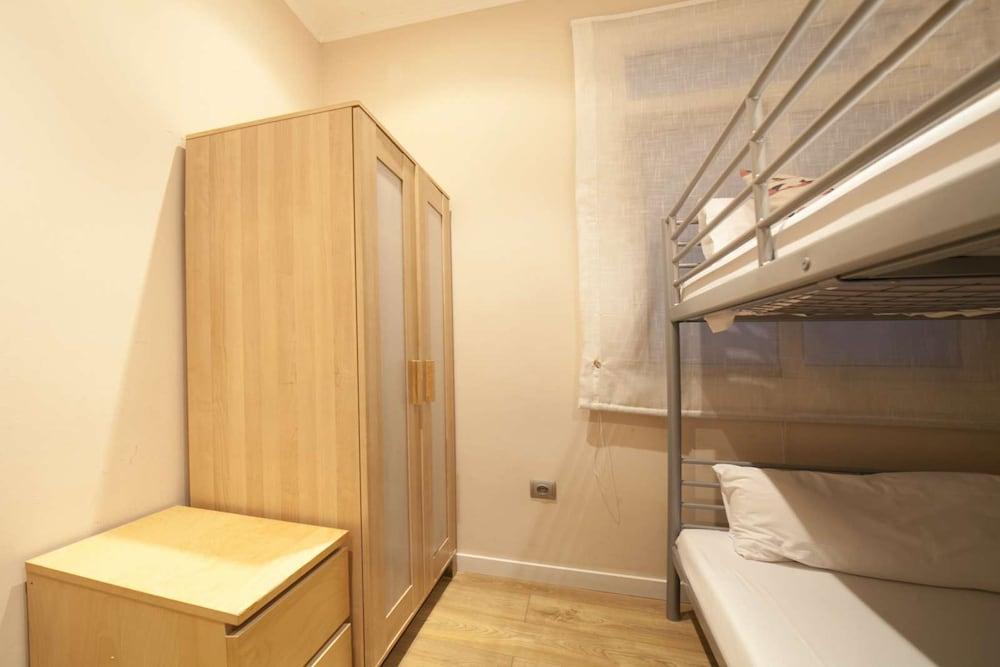 Sagrada Familia Apartment
