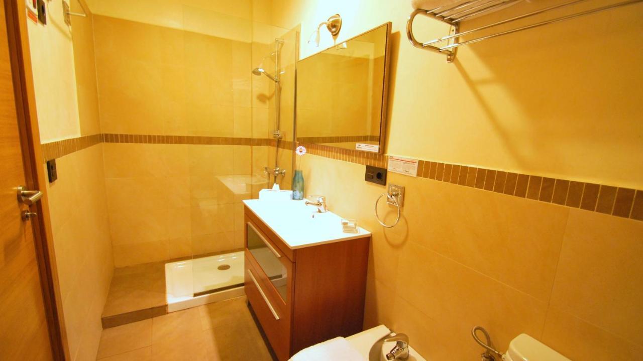 Living Sevilla Apartments