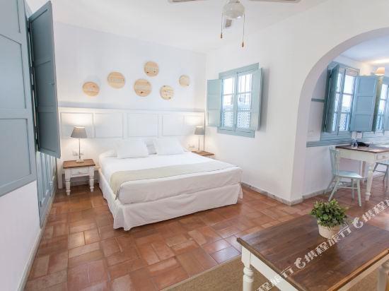 Apartamentos Suites Santa Cruz