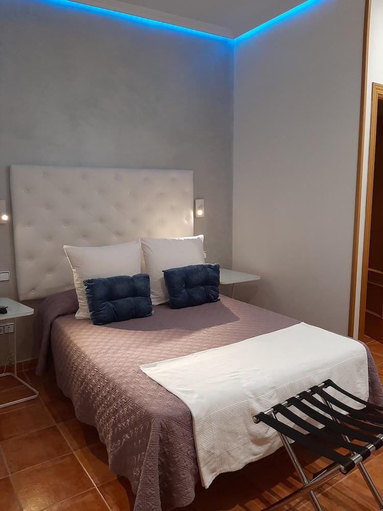 Hostal Las Fuentes