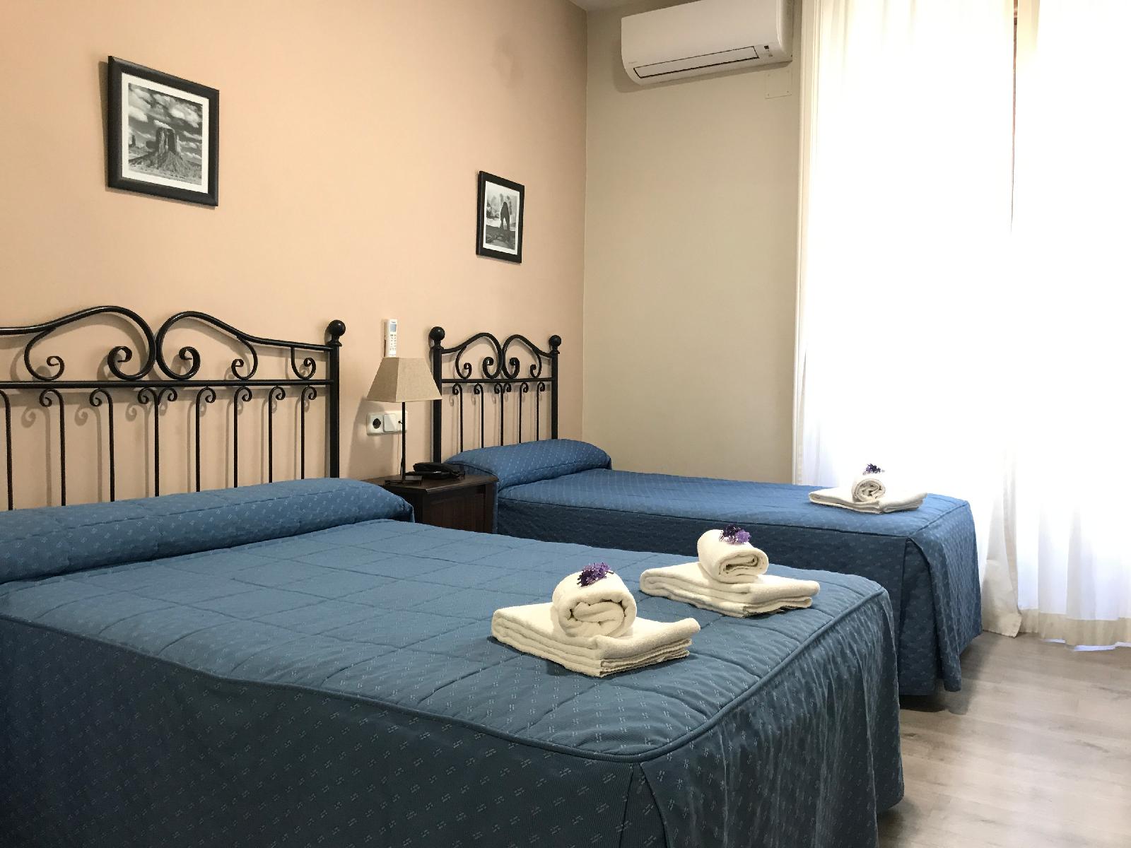 Hostal El Pilar
