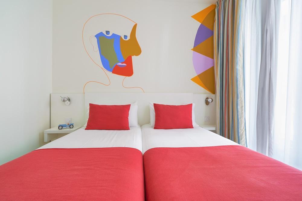 Blume Cruz Suites