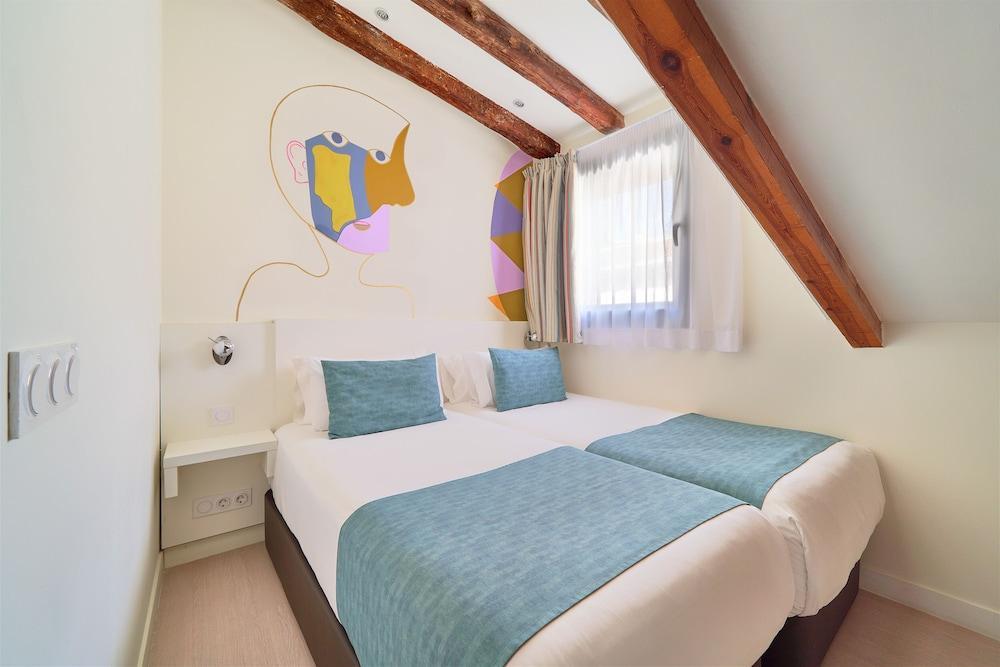 Blume Cruz Suites