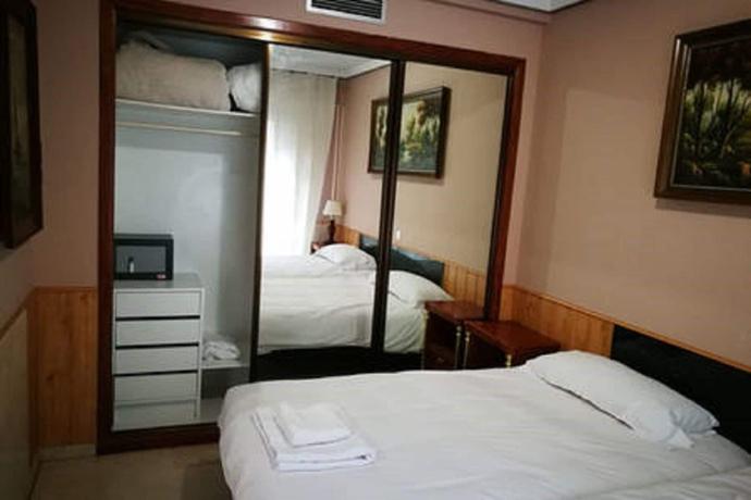 Apartamentos Olano C.B.