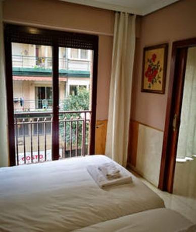 Apartamentos Olano C.B.