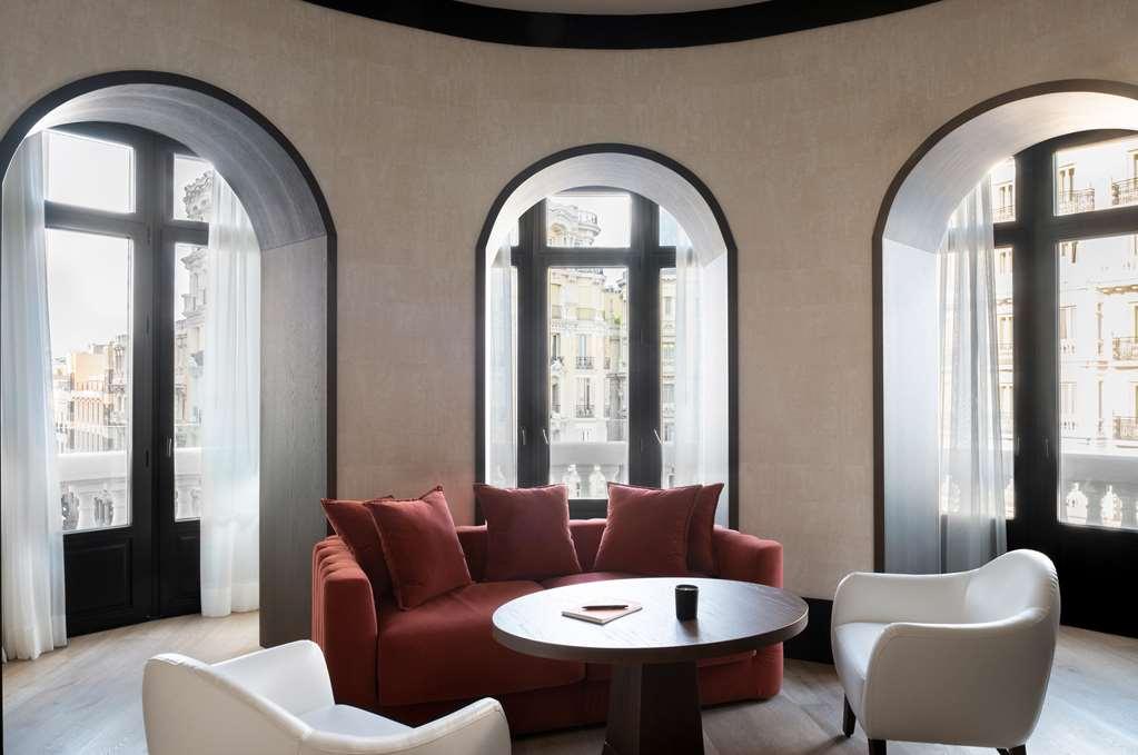 Hotel Montera Madrid, Curio Collection by Hilton