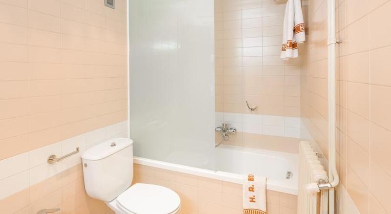 Aparthotel Bertran