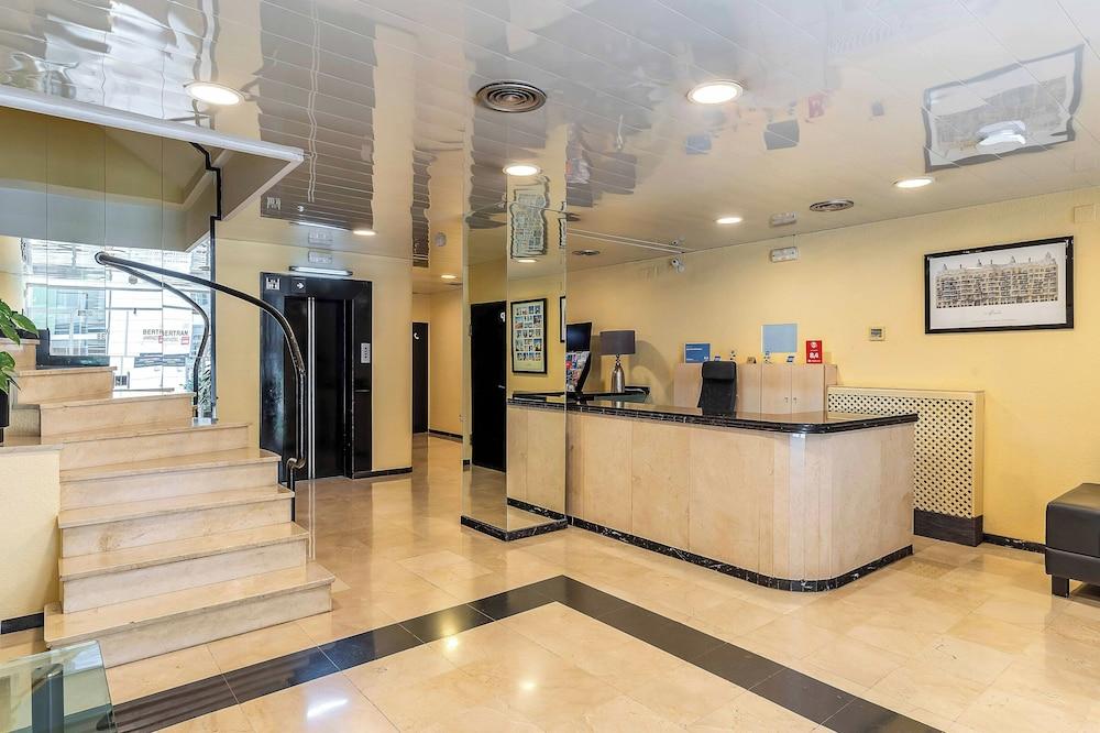 Aparthotel Bertran