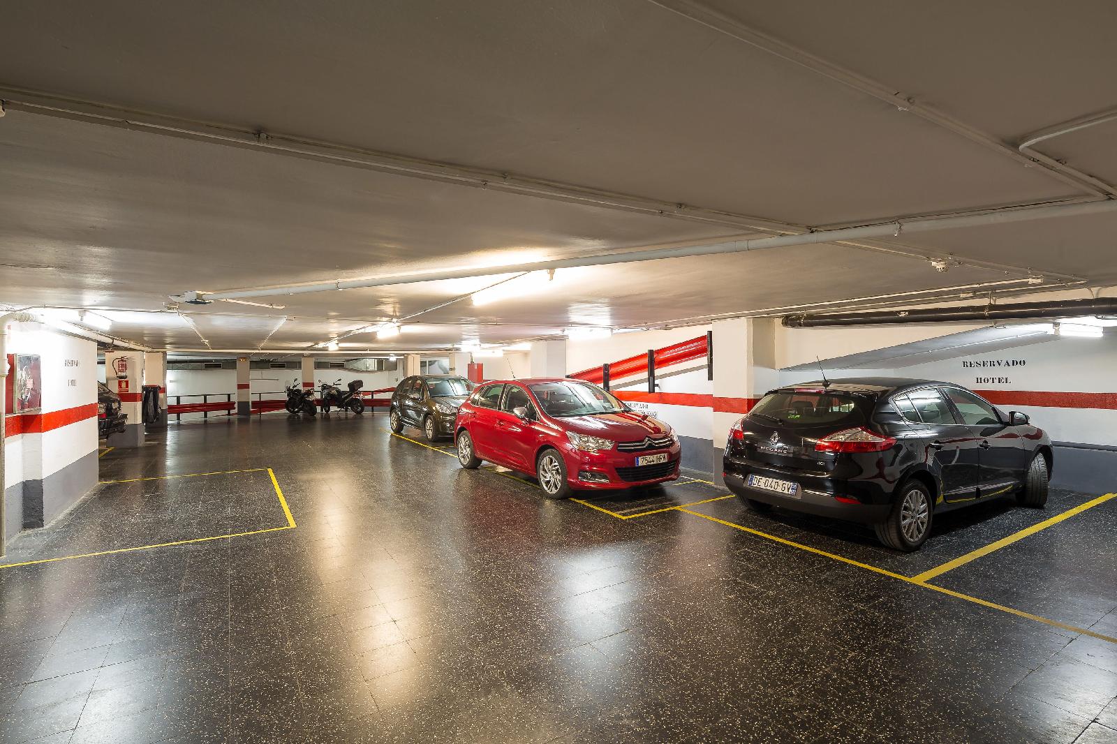 Aparthotel Bertran