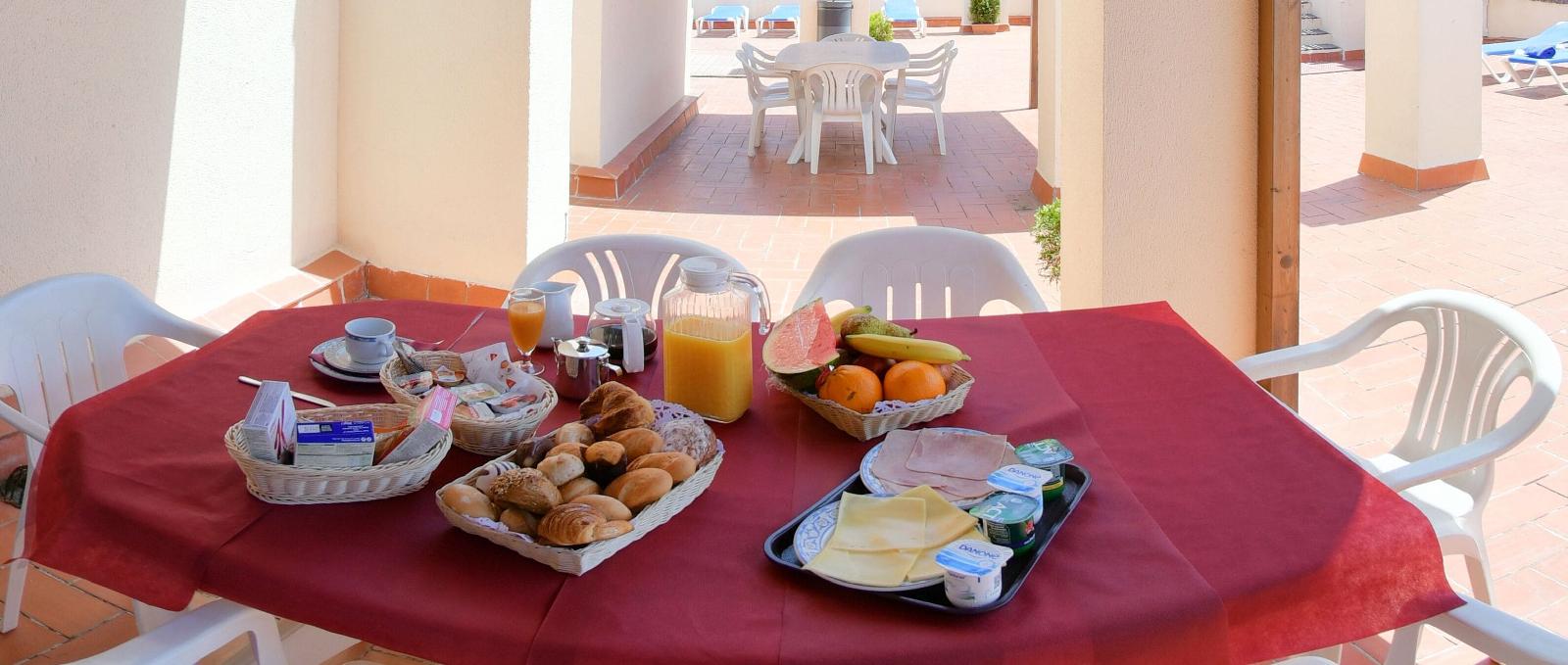 Aparthotel Bertran