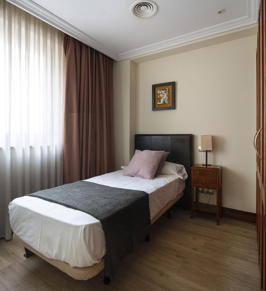 Santiago Apartments Bilbao