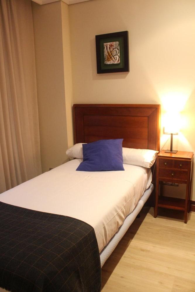 Santiago Apartments Bilbao