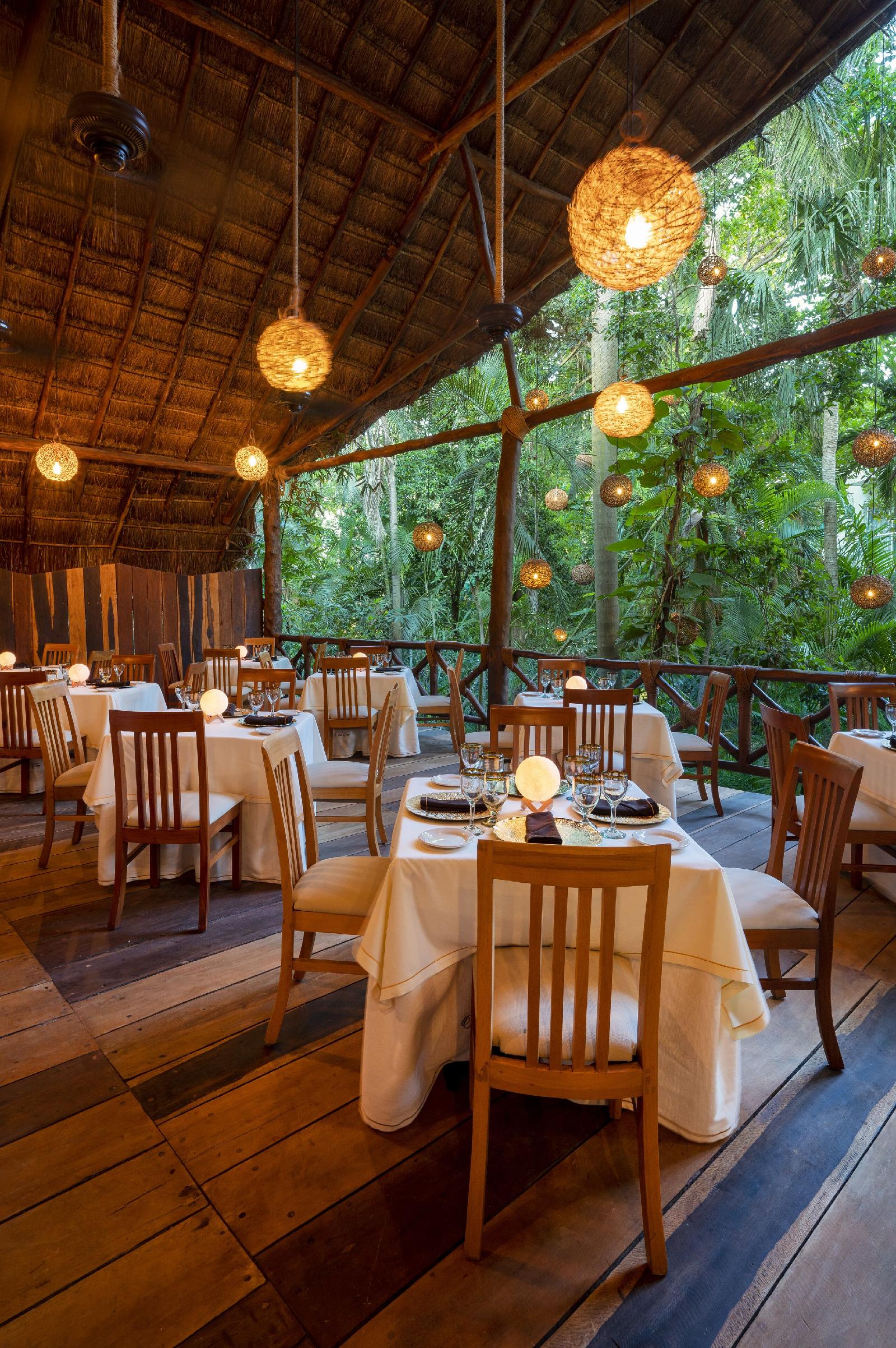Viva Azteca by Wyndham