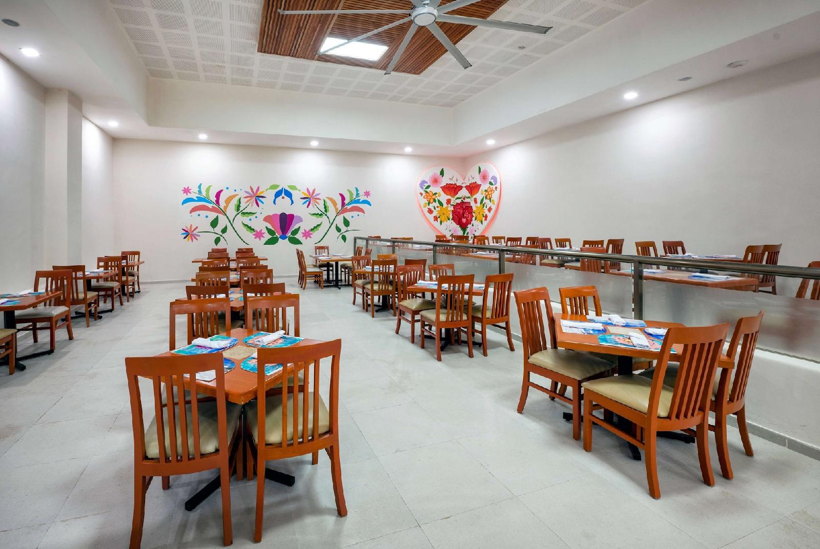Viva Azteca by Wyndham